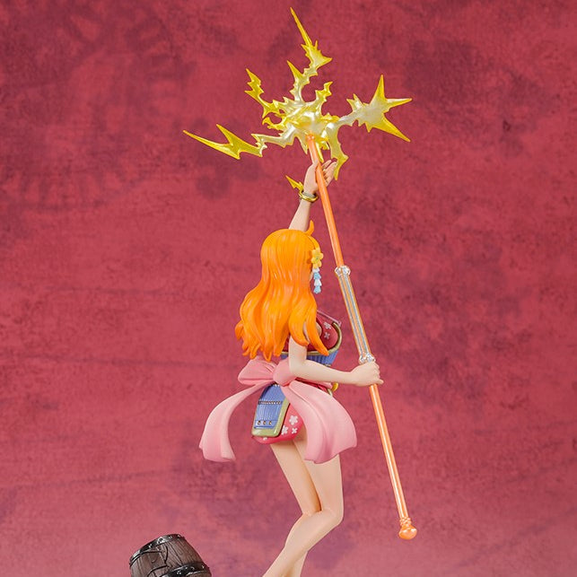 Nami - WT100 Commemorative Eiichiro Oda Illustration "DAIKAIZOKU HYAKKEI"- One Piece FiguartsZERO