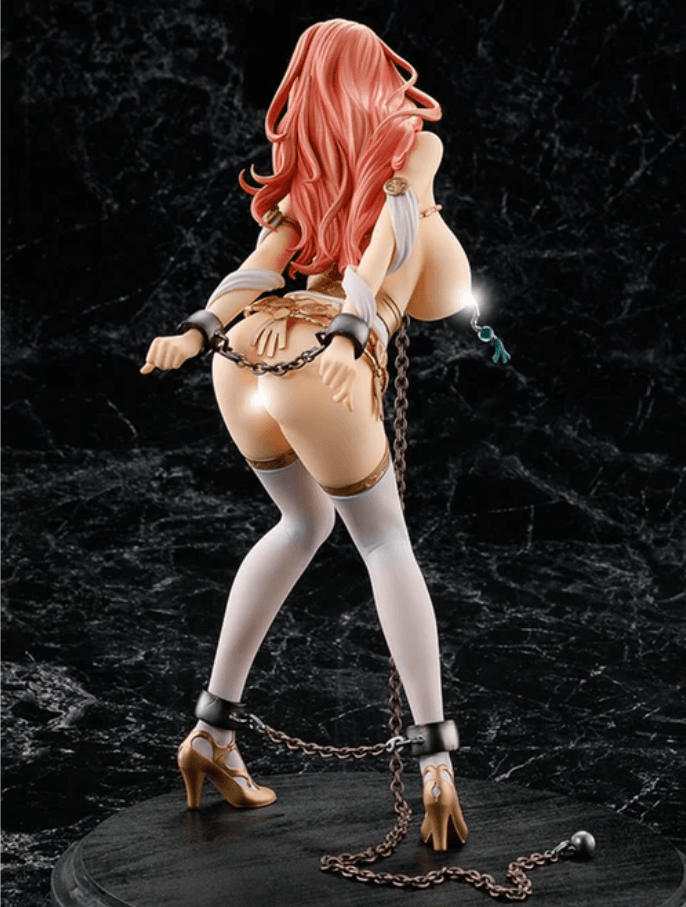 Omnifyr Farnellis Queen Figure - Anime PVC Statue Model - Omnifyr